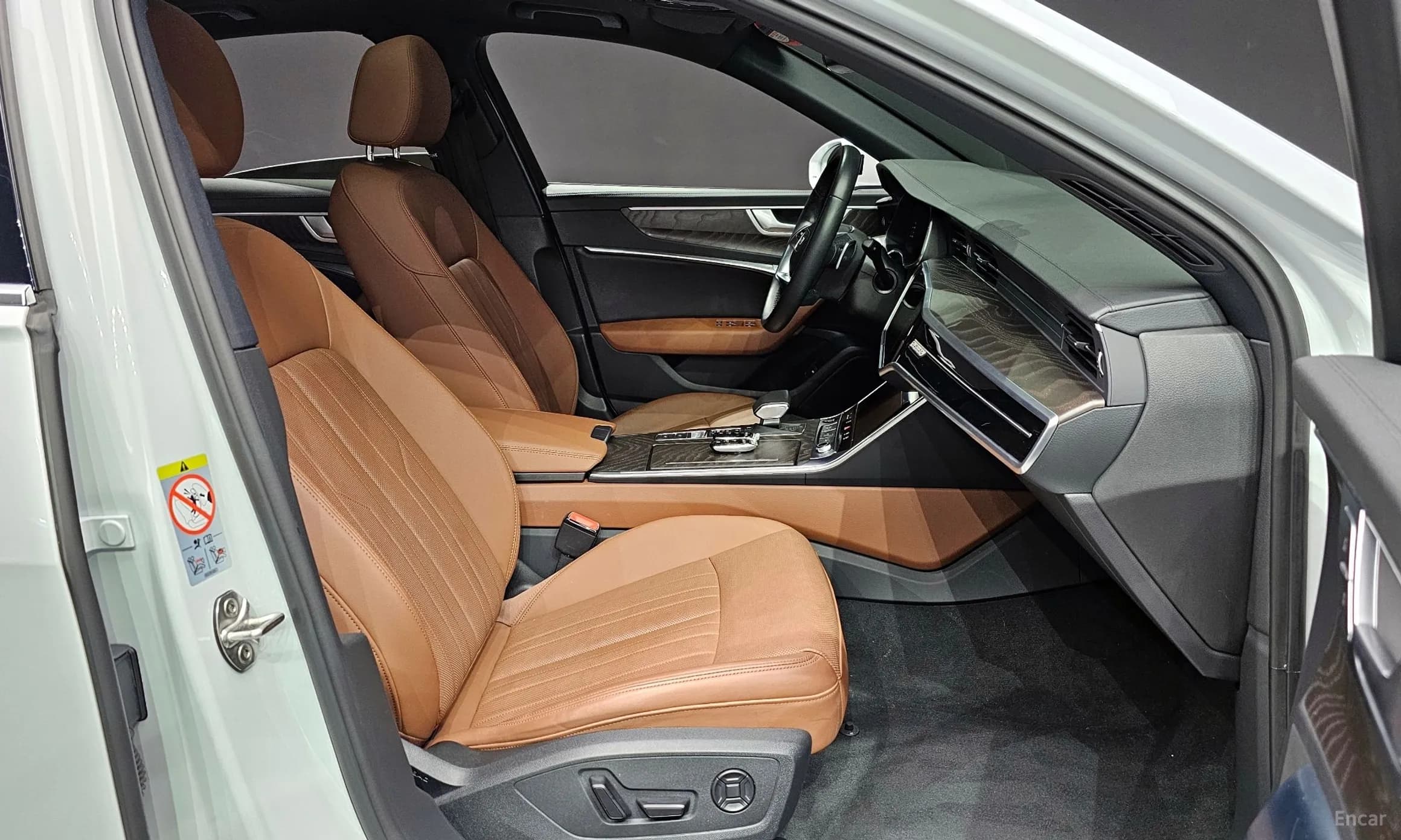 A6 (C8)