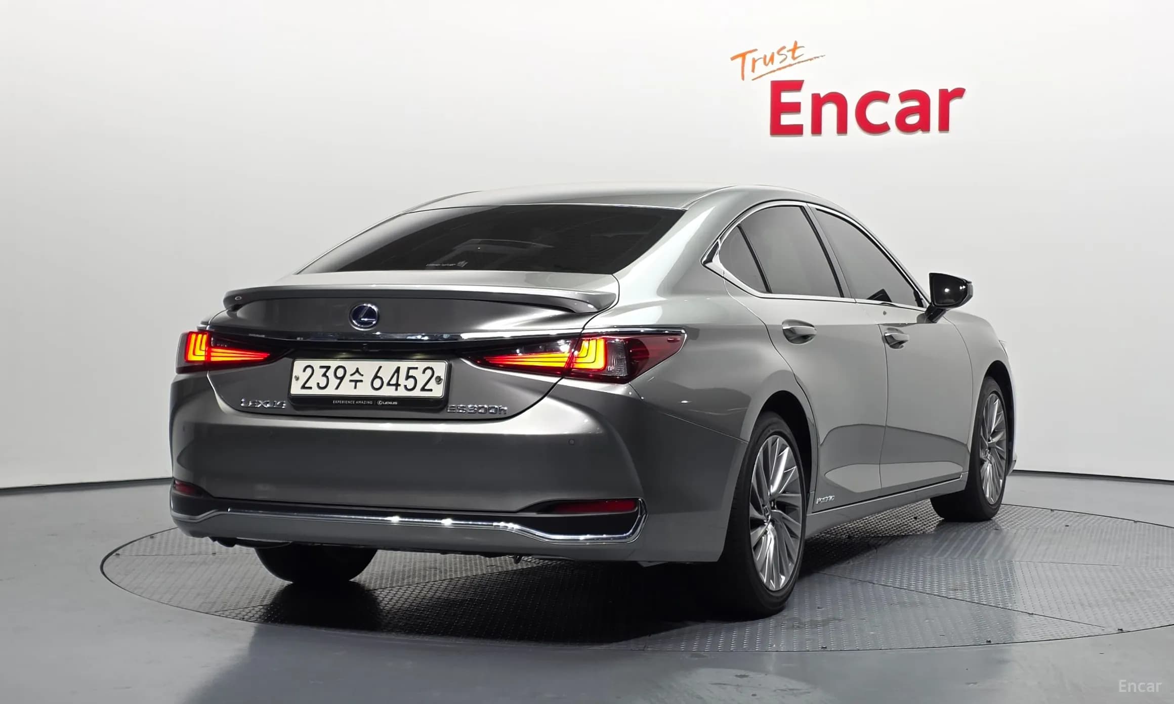 ES300h 7th Generation