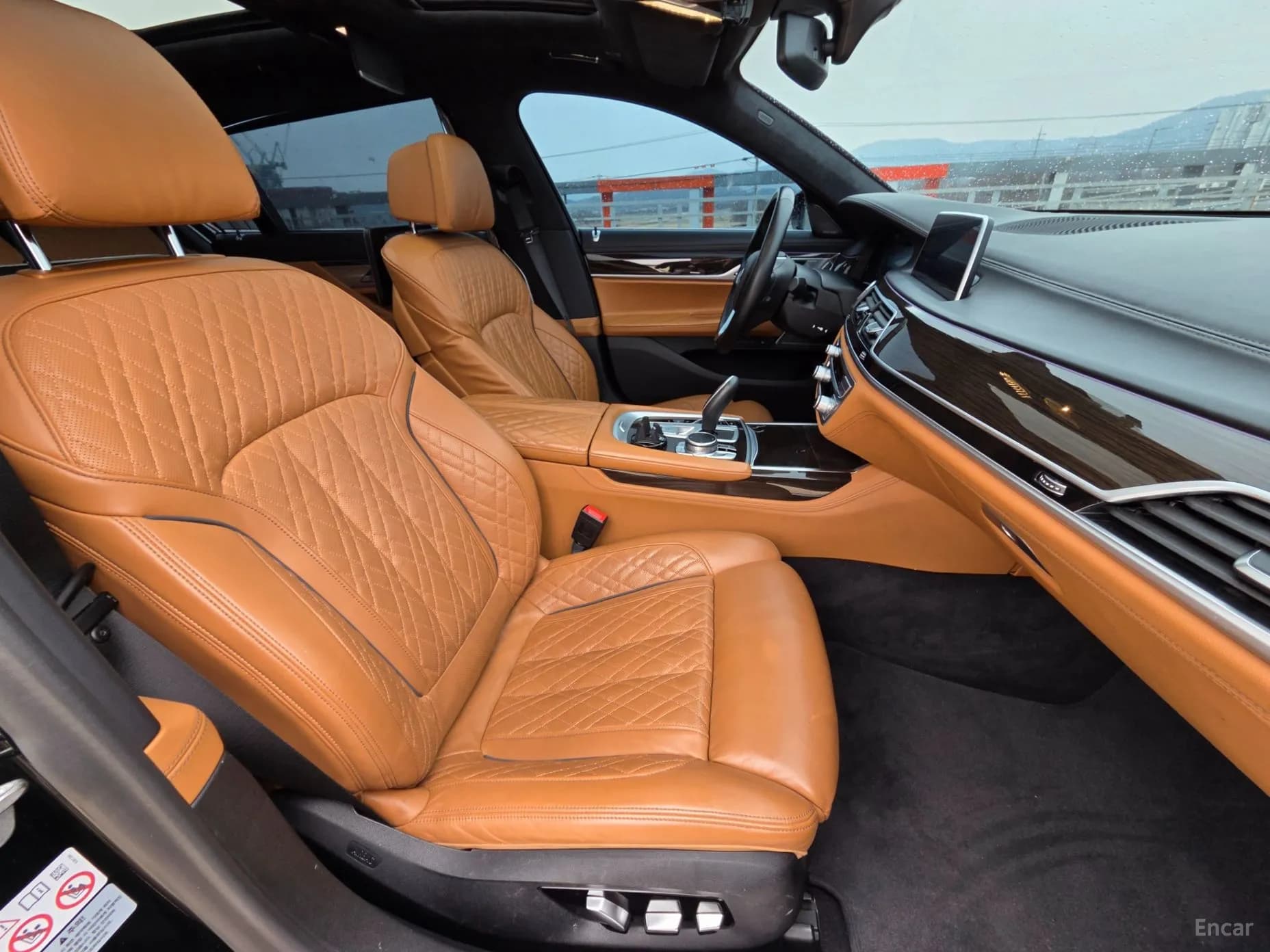 7 Series (G11)