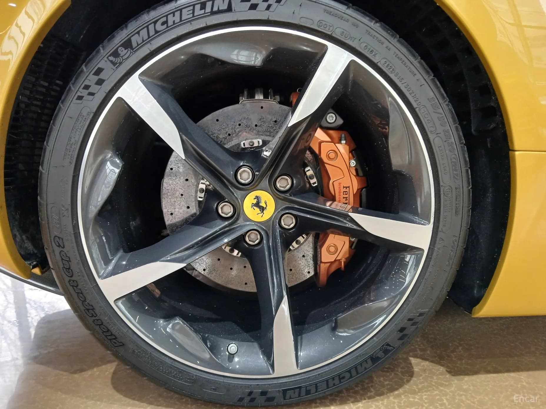 SF90 Spyder