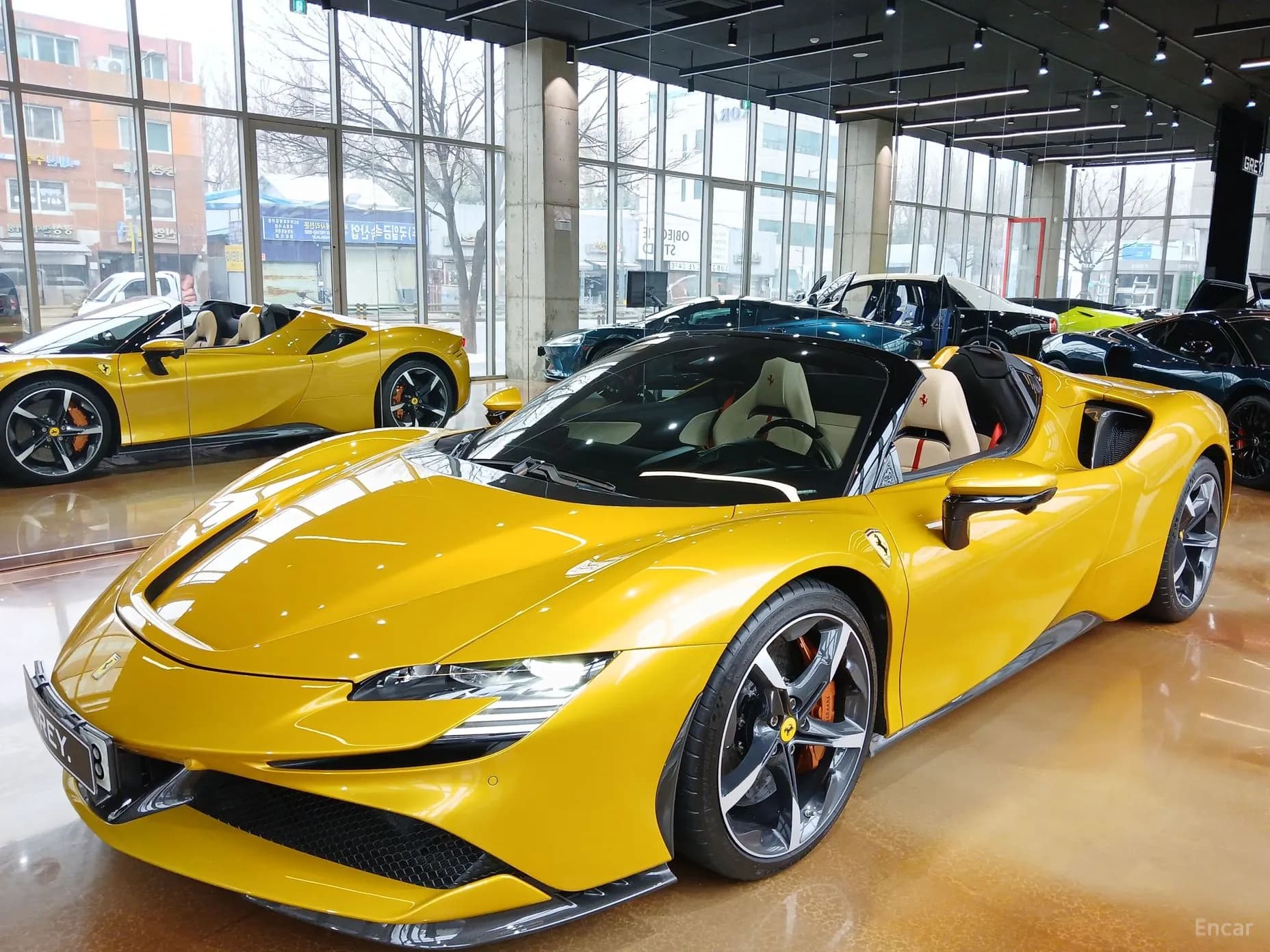 SF90 Spyder