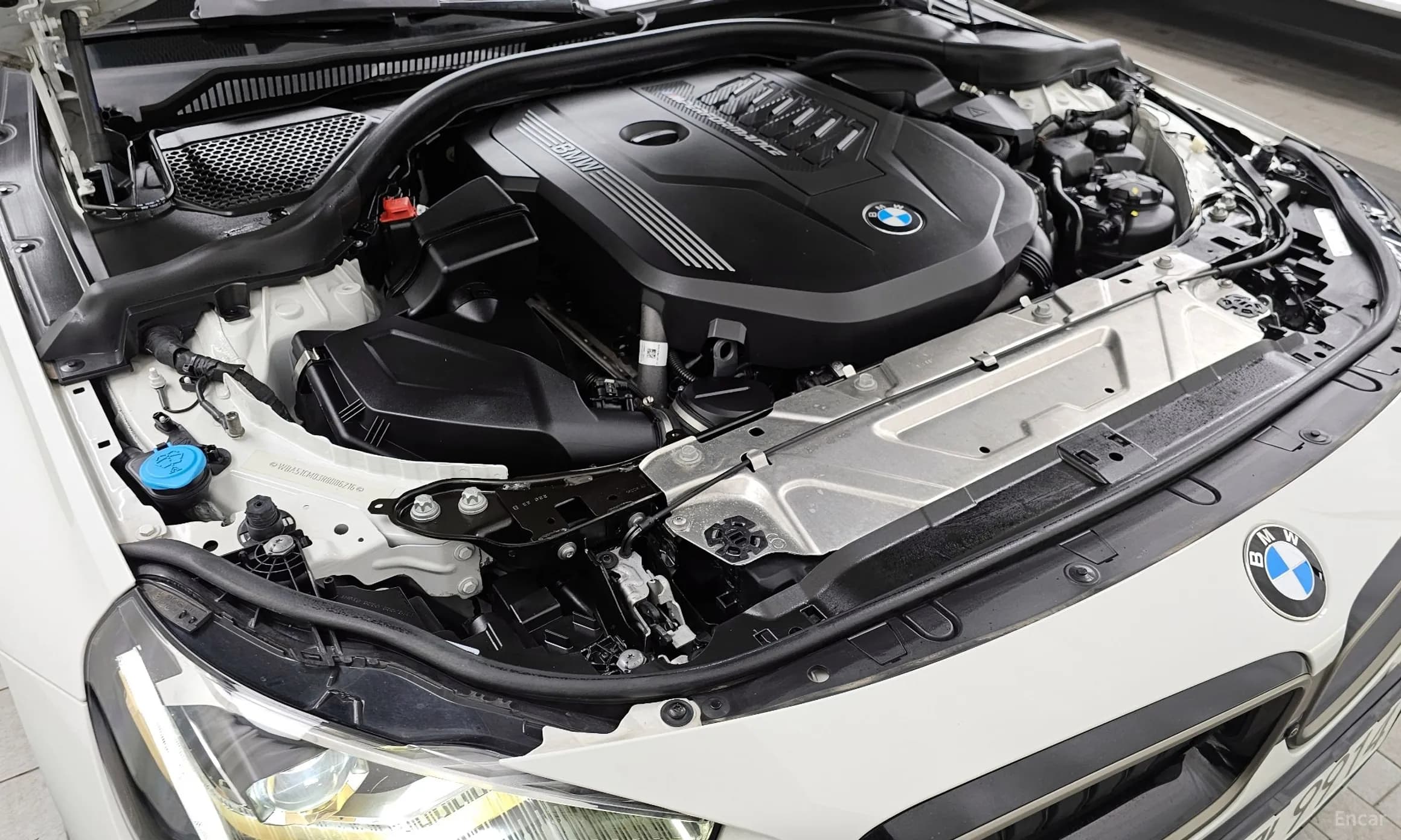 2 Series (G42)