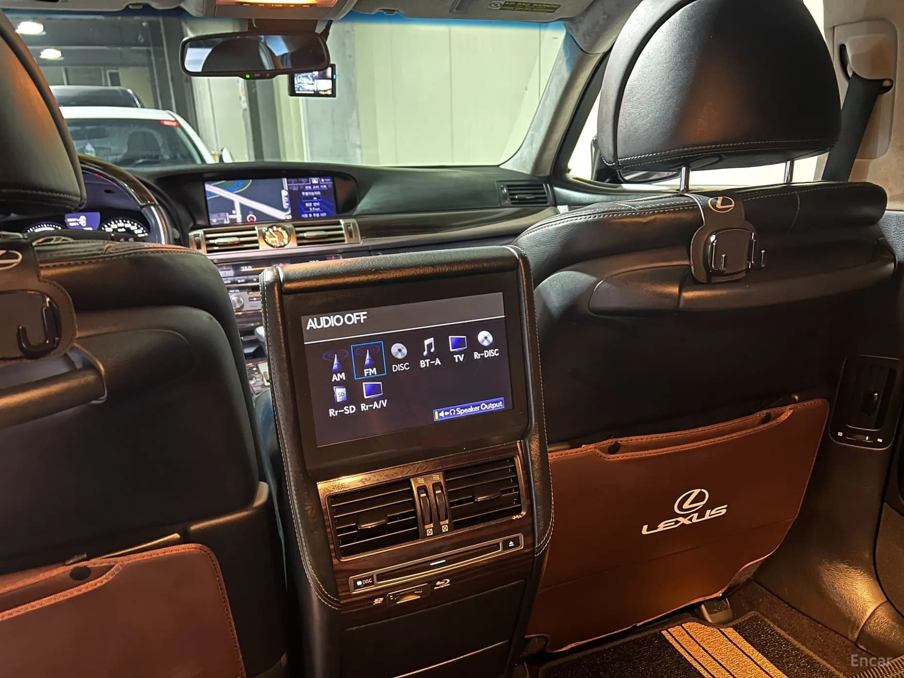 LS600hL