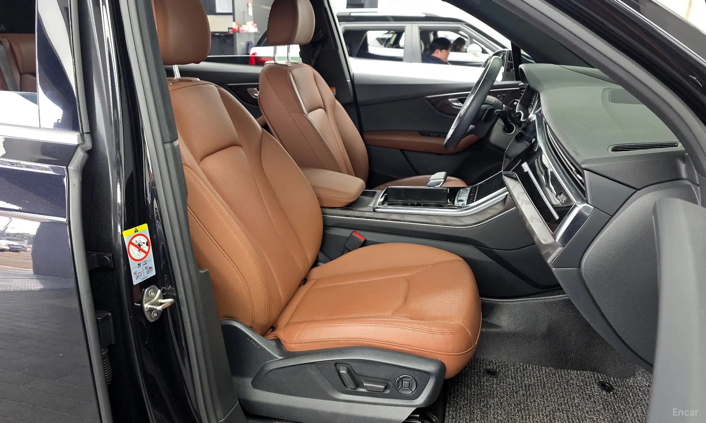 Q7 (4M)