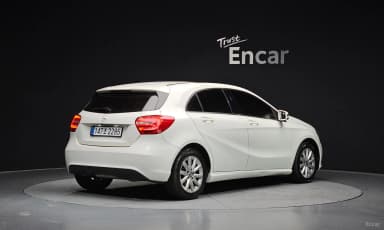 A-Class W176