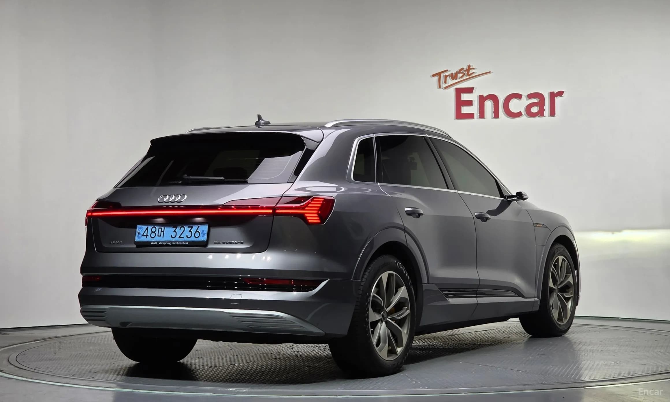e-tron