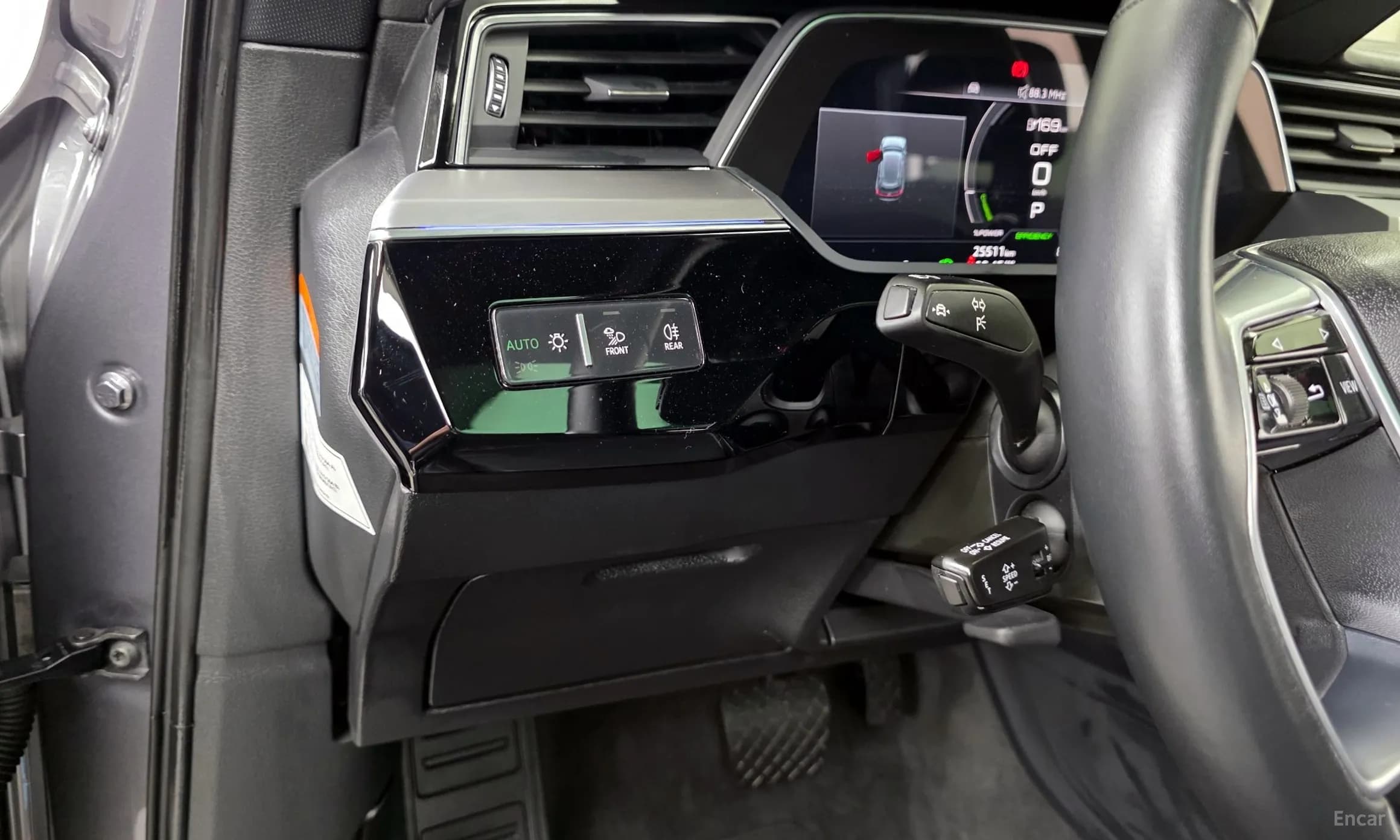 e-tron