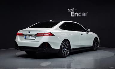 5 Series (G60)