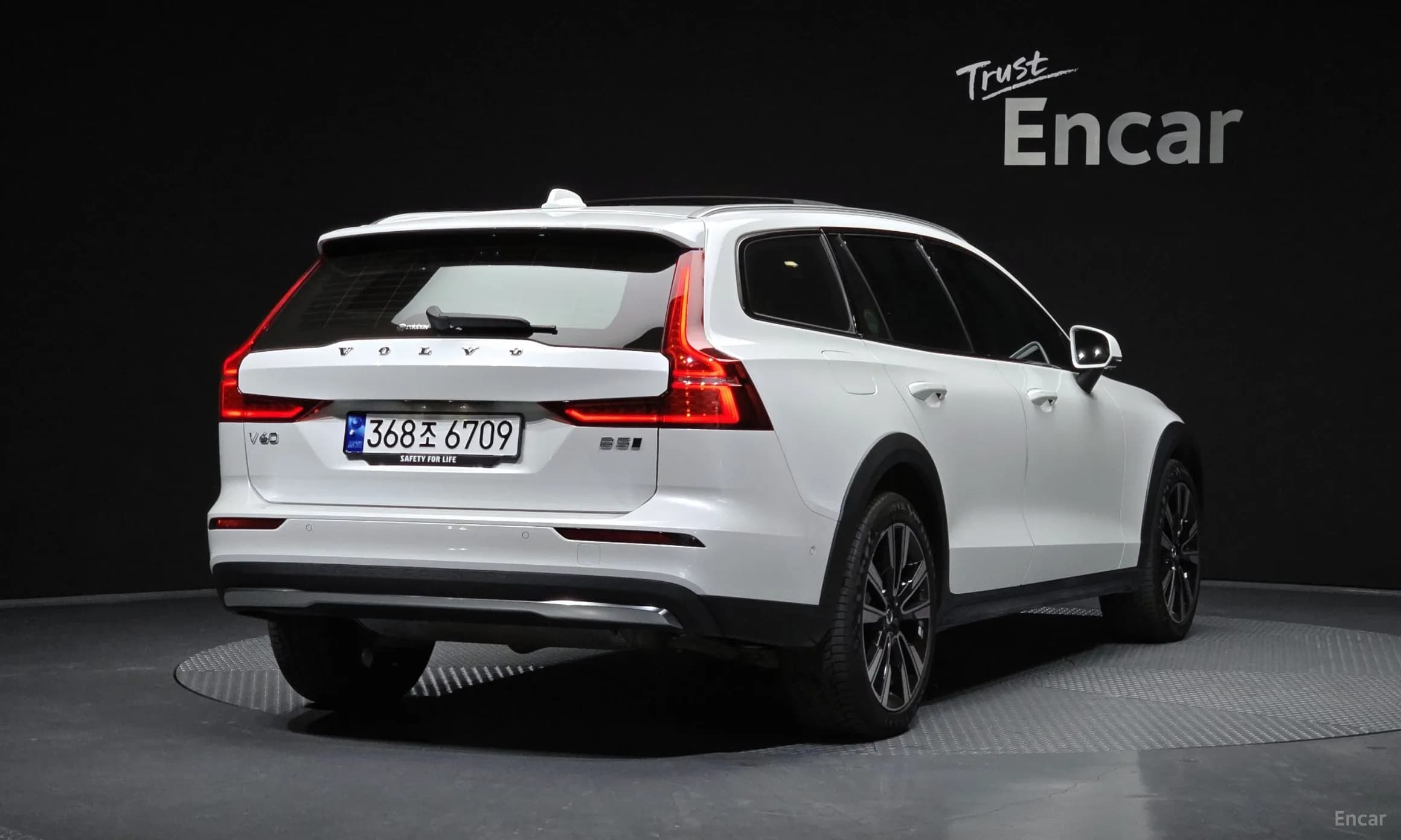 V60 Cross-Country 2nd Generation