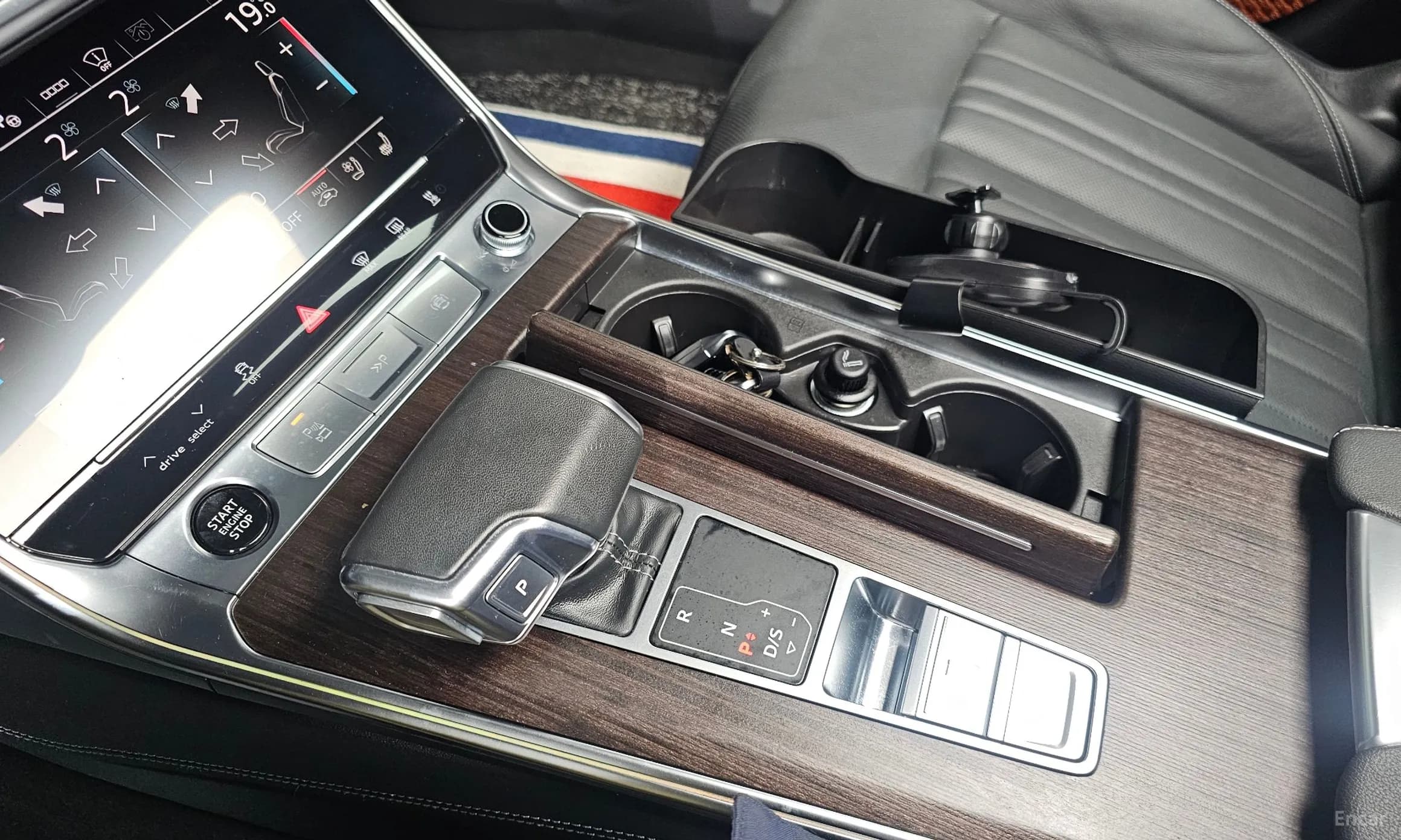 A6 (C8)