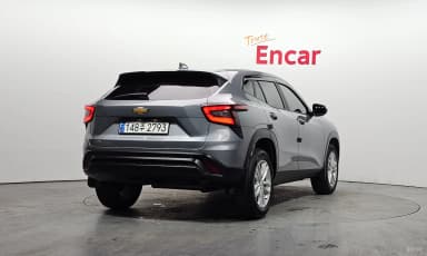 Trax Crossover