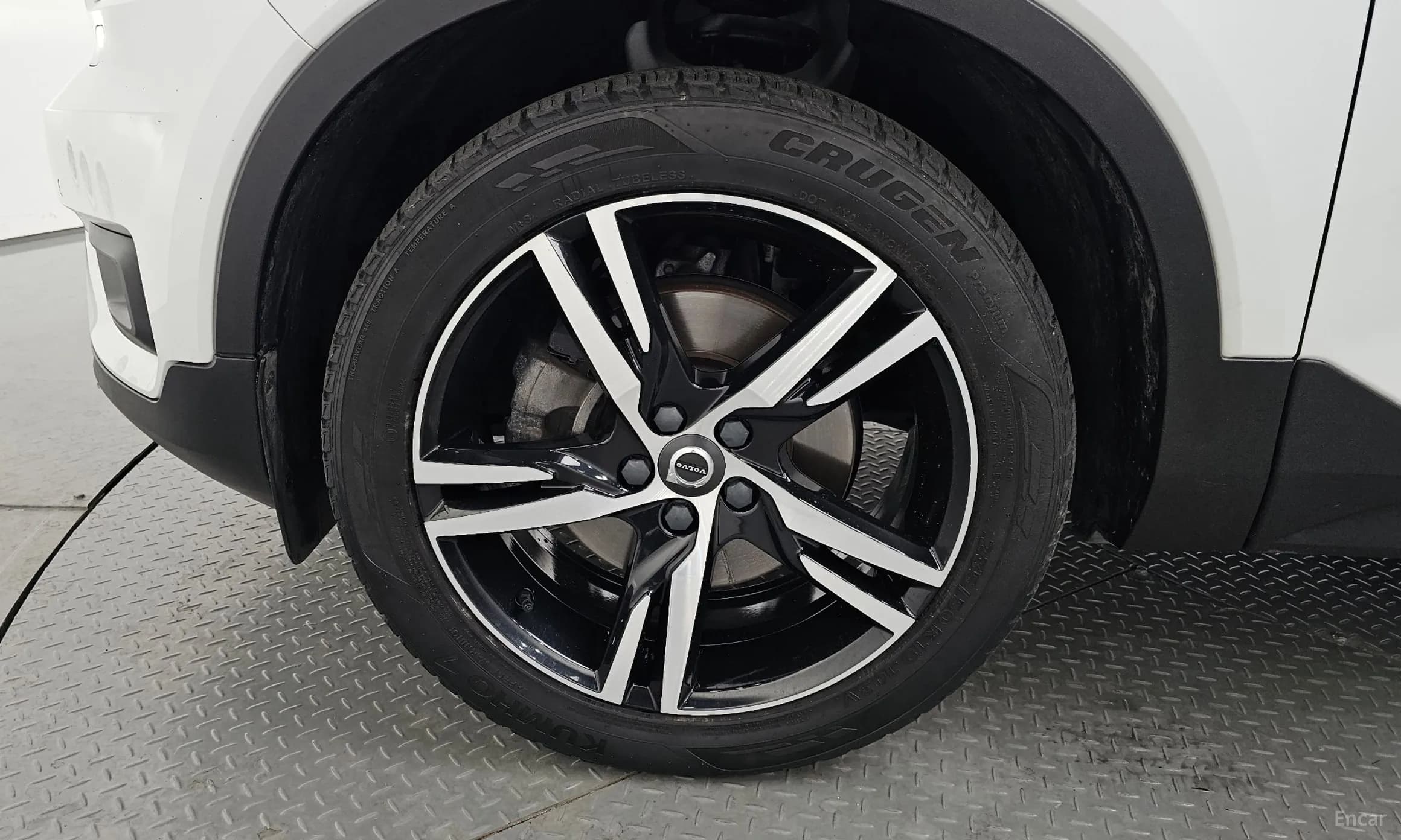 XC40