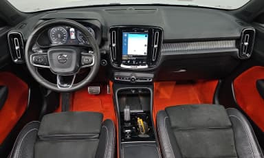XC40