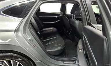 Sonata Hybrid (DN8)