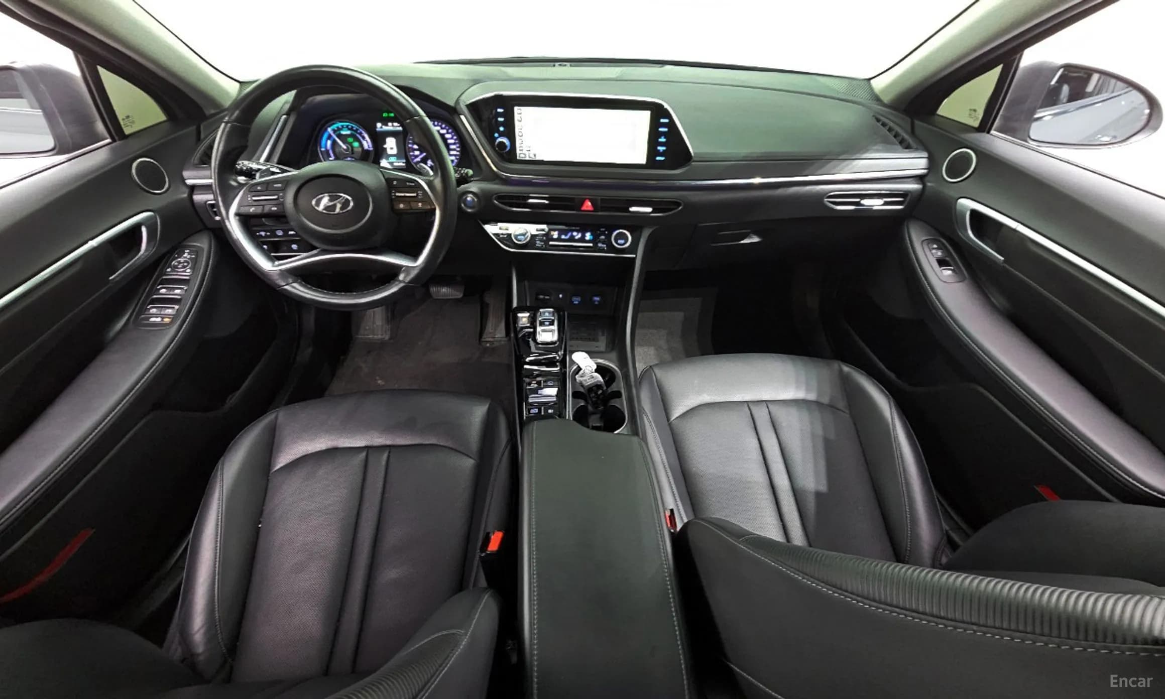 Sonata Hybrid (DN8)