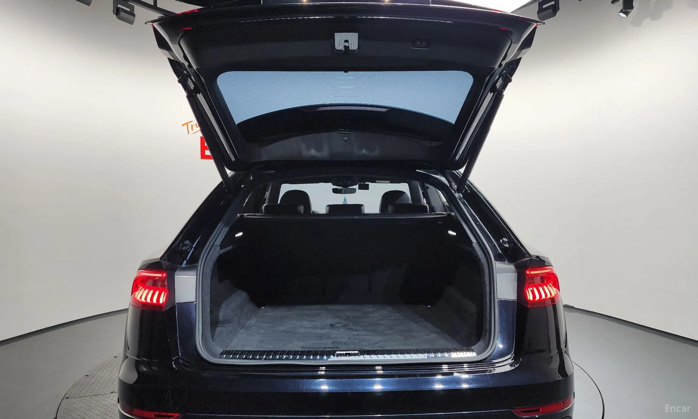 Q8 (4M)