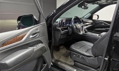 Escalade 5th Generation
