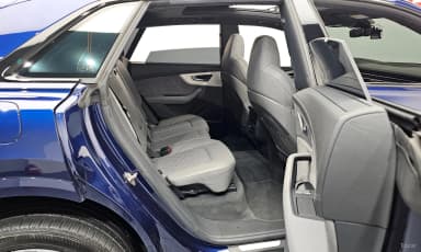 Q8 (4M)