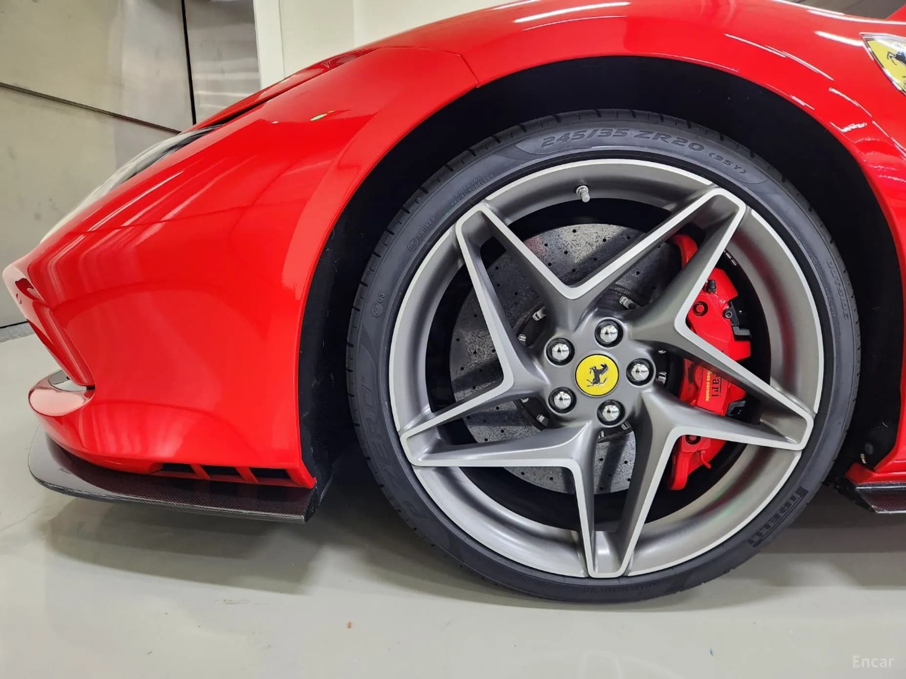 F8 Spider