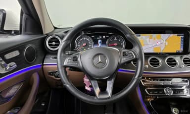 E-Class W213