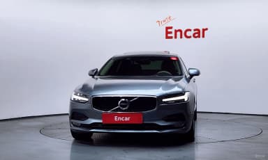 S90