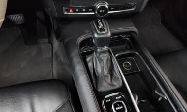 S90