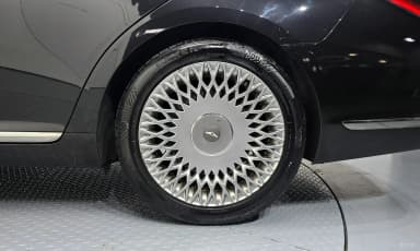 G90
