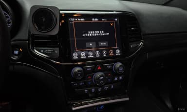 Grand Cherokee