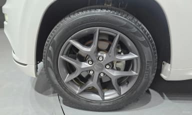 Grand Cherokee