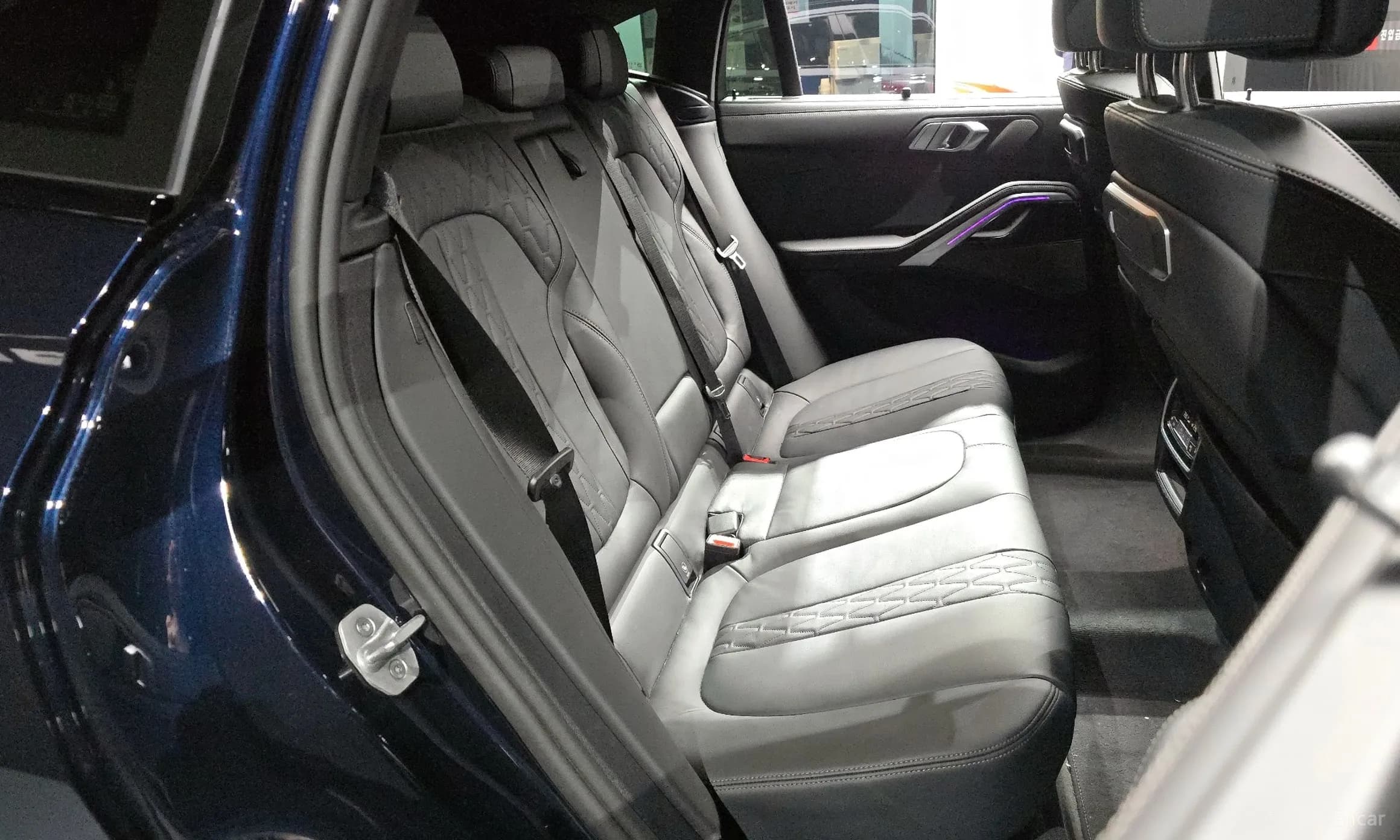 X6 (G06)