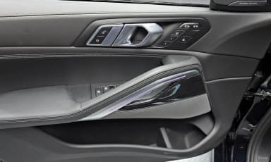 X6 (G06)