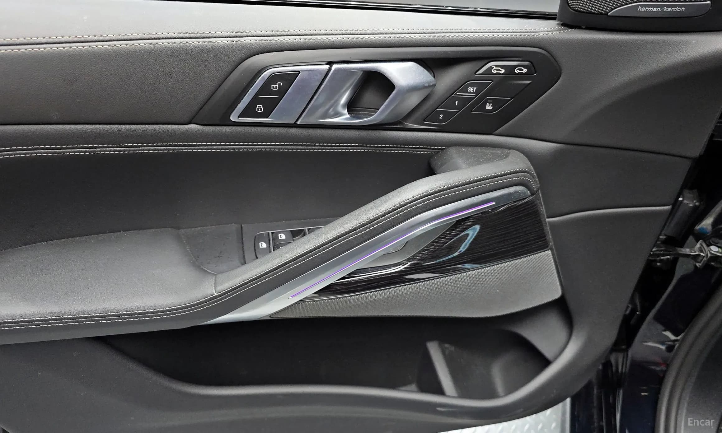 X6 (G06)