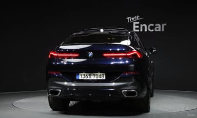 X6 (G06)