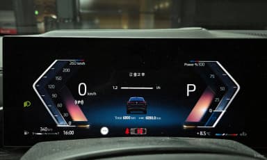 X6 (G06)