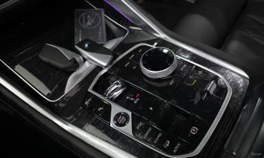 X6 (G06)