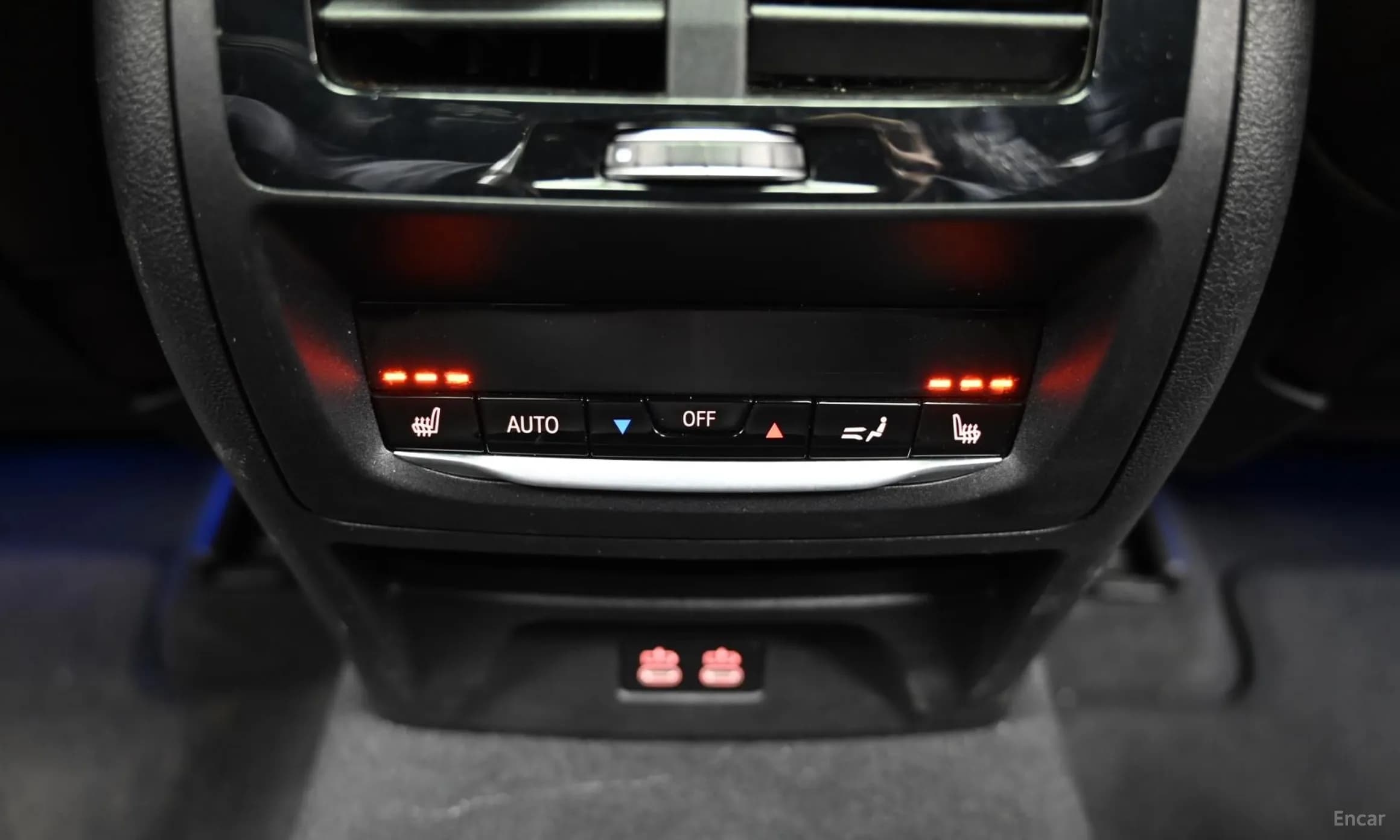 X4 (G02)