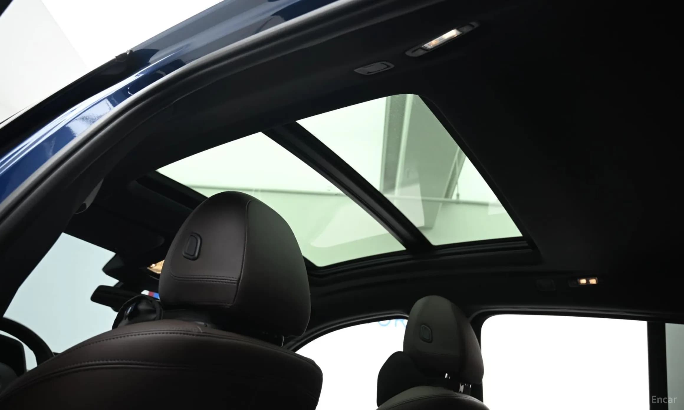 X4 (G02)