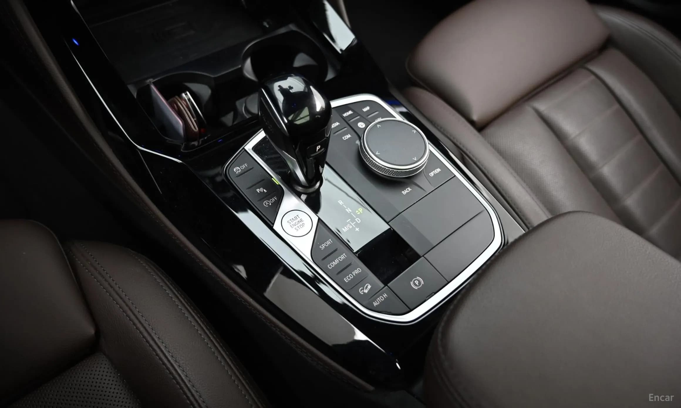 X4 (G02)