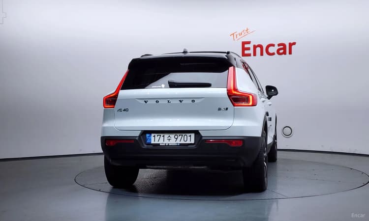 XC40