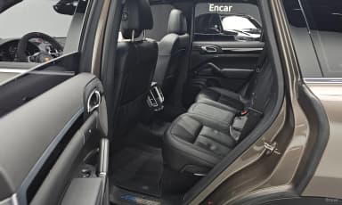 New Cayenne