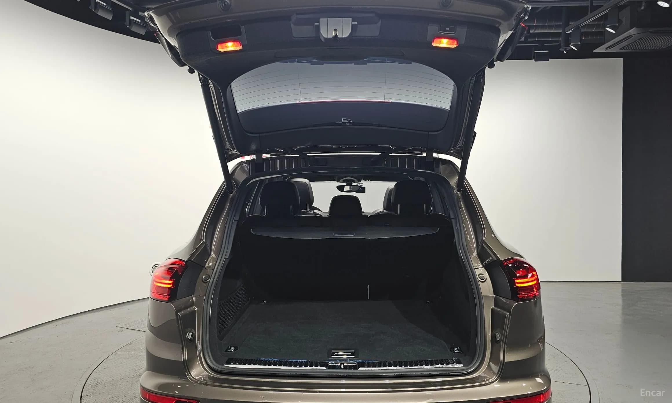 New Cayenne