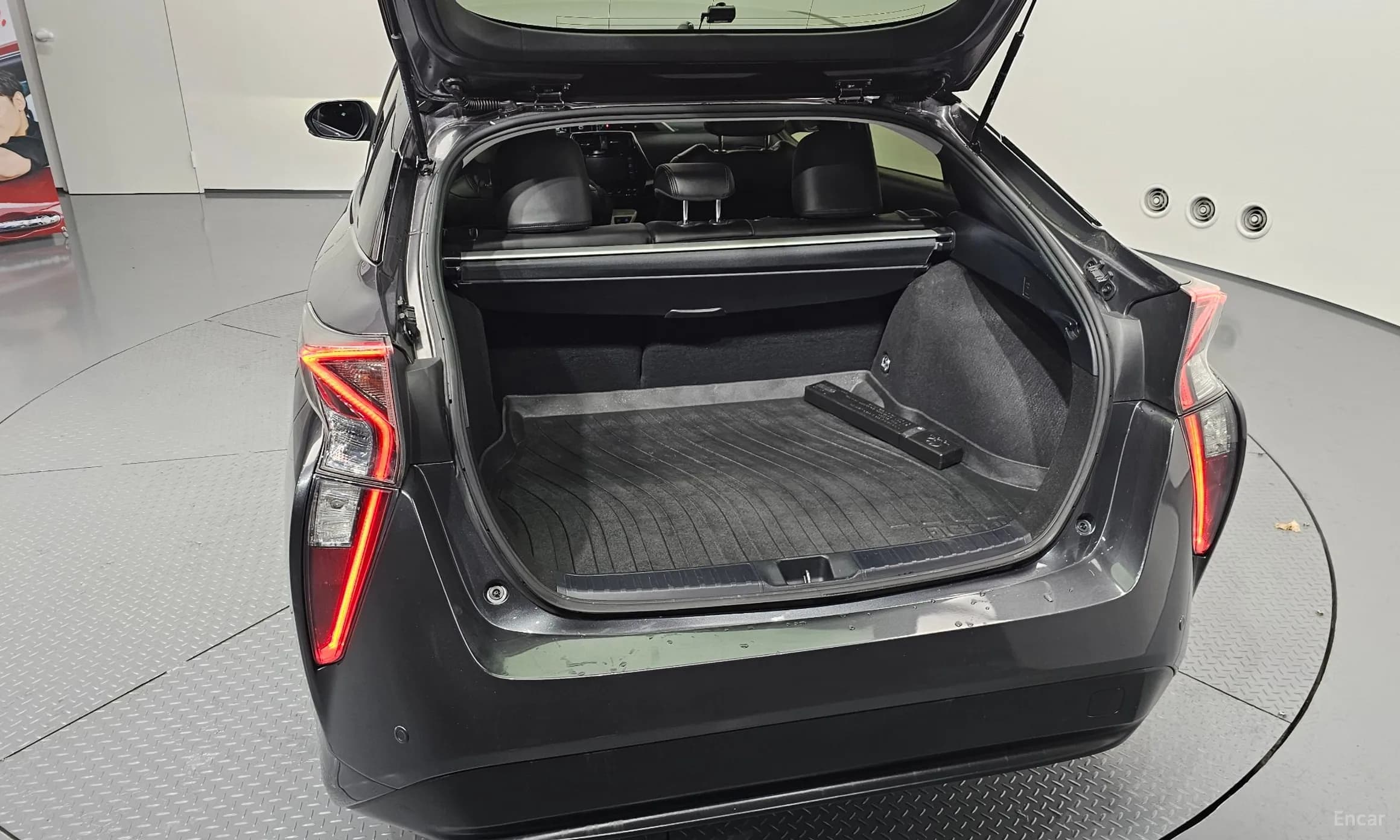 Prius 4th Generation