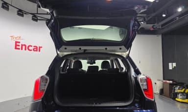 Berry New Tivoli