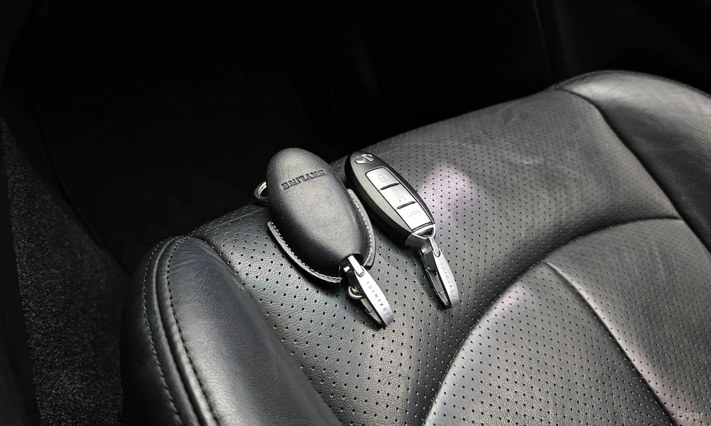 G37