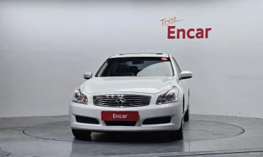 G37