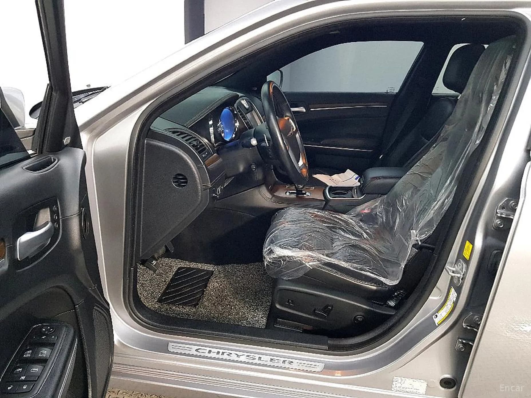 The New 300C