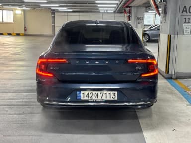 S90