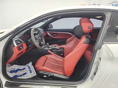 Series 4 (F32)