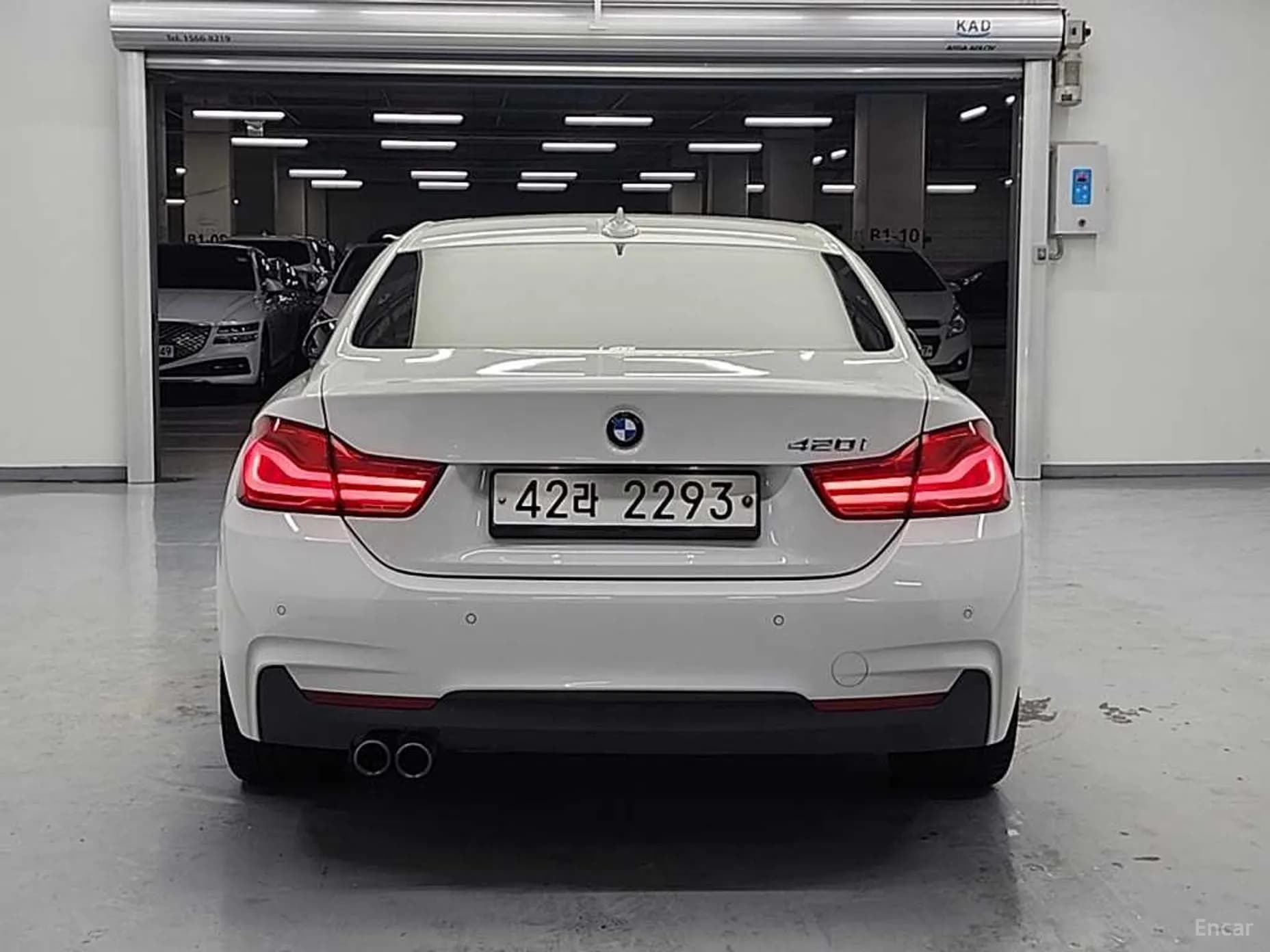 Series 4 (F32)