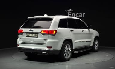Grand Cherokee